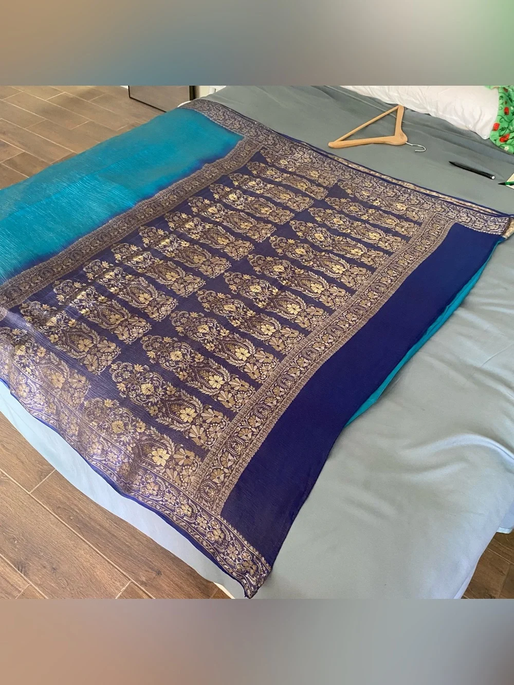 Crush Tissue Indian Saree Teal Blue Shimmer with Large Choli Blouse Vintage Sari - Picture 2 of 5